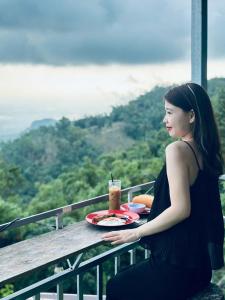 Phú Sĩ Homestay và Seafood Núi Cấm