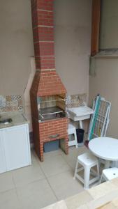 Linda Casa de praia sobre as ondas