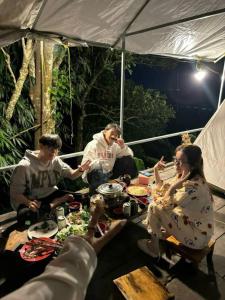 Phú Sĩ Homestay và Seafood Núi Cấm