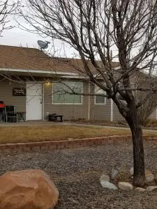 Granny's Nook - Caineville