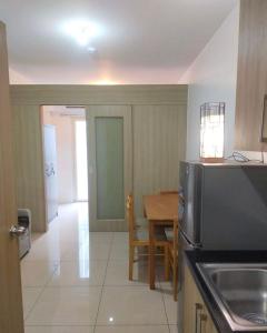 1bedroom with balcony, can cook and wash clothes, SMDC Shore Residence Pasay Manila, walking distance to Mall of Asia and 20 mins drive to Airport-1 BEDROOM CONDO-APARTMENTWITH BALCONY