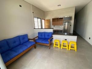 Casa com Piscina - 3 Quartos com ar Condicionado!!!