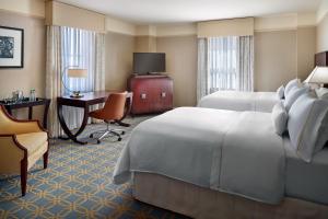 Traditional, Guest room, 2 Double room in The Westin Poinsett Greenville