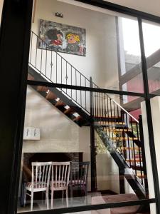 Casa con pileta en B privado solo familias