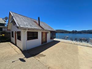 Cabañas excelente vista al río valdivia