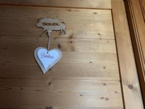Maisons de vacances Evasion en Perigord: Gite 4 chambres, terrasse, jardin, animaux bienvenus, pres de Sarlat - FR-1-616-449 : photos des chambres