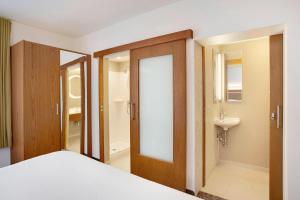 SpringHill Suites Hartford AirportWindsor Locks