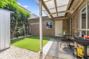 The Noble Prize Netflix & WiFi