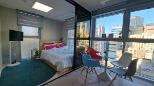 Urban Family Regidance in Bukchang