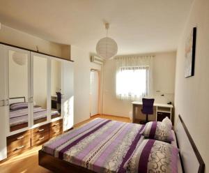 Holiday Home 111