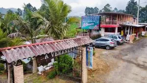 Hospedaje rural y restaurante - Obito