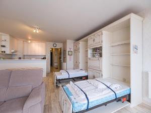 Charming apartment with sea view