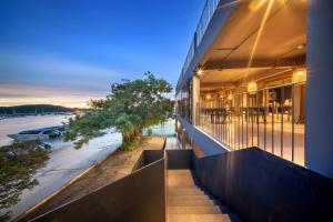 SHIN Arch39 Phuket Beach Front - SHA Plus
