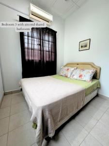 5 Bedroom House Near Sunway Lagoon
