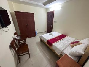 Khách Sạn Hoàng Anh