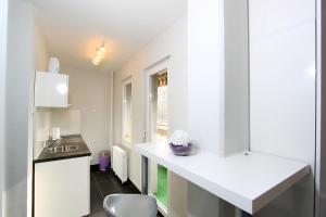 Apartment with Balcony room in New Belgrade Apartment ARENA