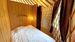 Maisons de vacances Gite Les yourtes de Saint Mathieu N°2 : photos des chambres