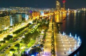 Luxury Seafront 2 bedroom