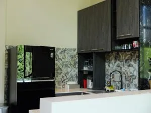 Starry Hill House Chiangmai - บ้านสวนชมดาว - Saluang