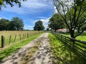 Oultan Homestead Farm Stay - Charleston