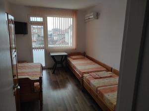 Kirovi House - guest rooms