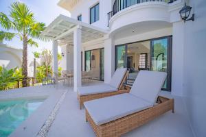 Fifth Element Pool Villas by NLA