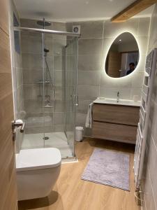 Appartement neuf et cozy avec place de parking