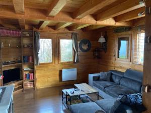 Chalets Chalet Cosy avec terrasse plein sud, 2 chambres, au coeur de la Haute-Savoie : photos des chambres