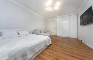 Apartment on Akhmatovoyi 32/18 - Poznyaki