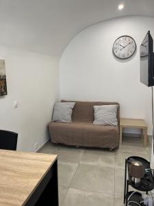 Appartements Agreable studio a 5min du tram : photos des chambres