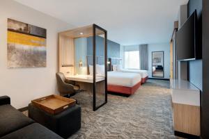 Queen Suite with Two Queen Beds and Sofa Bed room in SpringHill Suites by Marriott Indianapolis Keystone