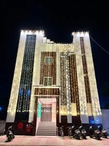 Hotel Om Shivay - Rāe Bareli