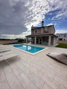 Villa Magica - Loborika