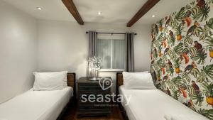 Old Boathouse 3 Bed 2 Bath Nr Beach Inc Parking