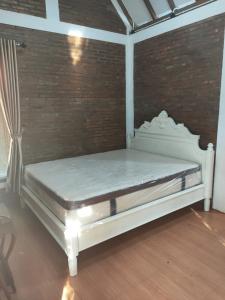 Lawang Pitu Untuk keluarga