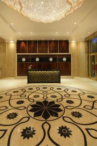 Sheraton Grand Pune Bund Garden Hotel