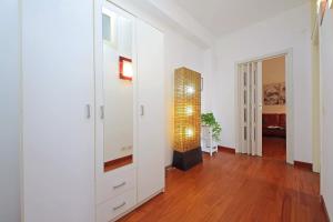 Modern Apartment near Metro Malatesta with Balcony & Wi-Fi