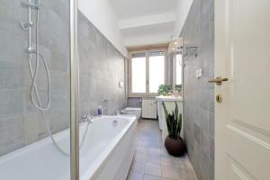 Modern Apartment near Metro Malatesta with Balcony & Wi-Fi