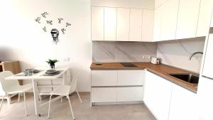 ALOE FREEDOM Maspalomas