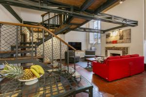 Pantheon Palazzo Nari #9