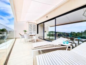 Hinojo143 at Las Colinas Golf & Country Club