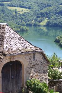 B&B / Chambres d'hotes Les Hotes du Lac, Chambres et tables d'hotes : photos des chambres