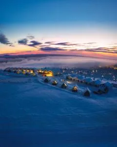 北极星酒店 - 萨利色尔卡