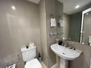 Departamento 44 - Mural Home