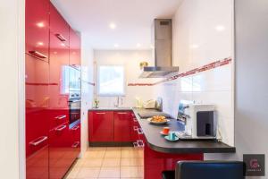 Villas Biscarrosse Bourg, jolie petite maison pour 4 personnes avec Terrasse et jardin : photos des chambres