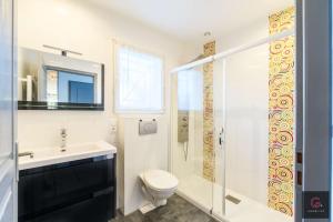Villas Biscarrosse Bourg, jolie petite maison pour 4 personnes avec Terrasse et jardin : photos des chambres