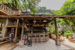 Mai Chau 4 Seasons Hotel & Resort