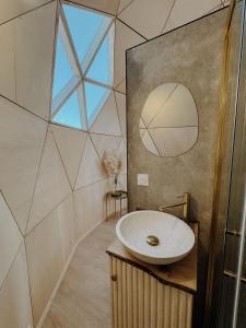 Maisons d'hotes Coeur Cristal - Maison de maitre & Ecolodge avec piscine et jardin : photos des chambres