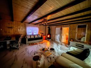 Cabana Refugiul Alpin Beliș