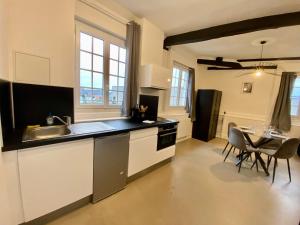 Henry II - Petit appartement lumineux - 013